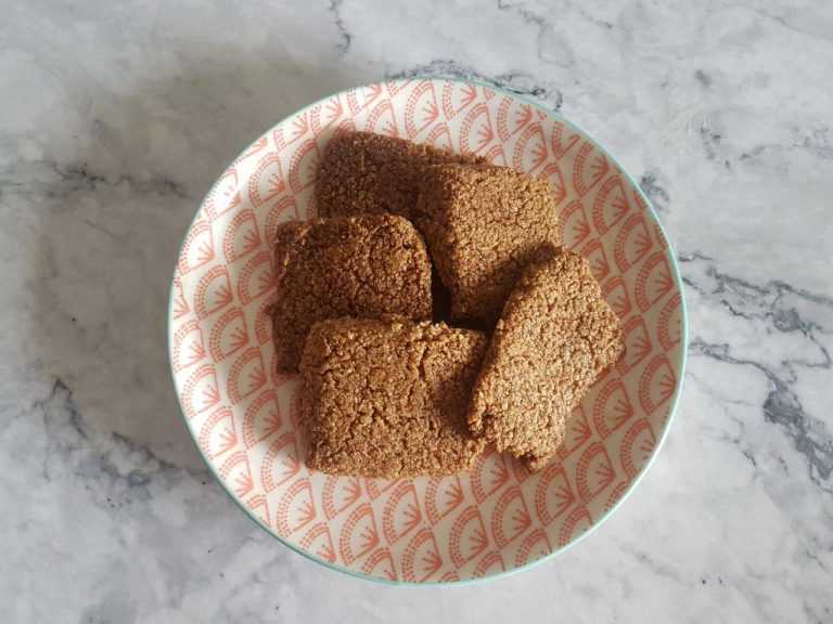 keto speculaas biscuits